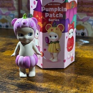 Sonny Angel Mini Figure - Pumpkin Patch Series - Pink